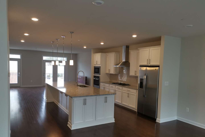 Kitchen - Private Rooms Near UMD and NASA Goddard – Greenbelt Townhouse, Housekeeping Included