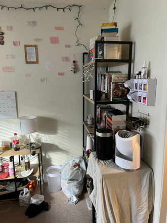 bedroom - College Townhouses