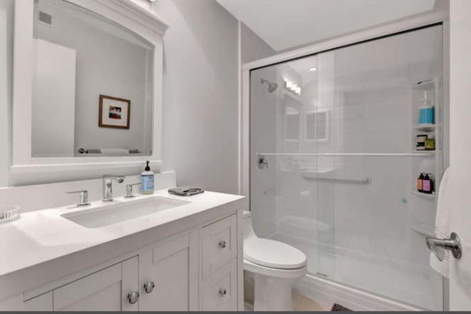 Bathroom 2 - Bahia at Delray-Lakefront- 2 Bed/2 Bath Condo - New!