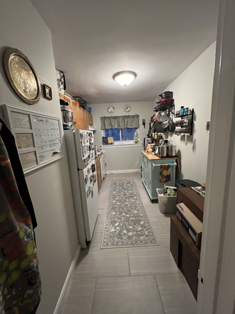 living - UPDATED 2 BED WITH HEAT/HOT WATER INCLUDED! 9/1/26! Apartments