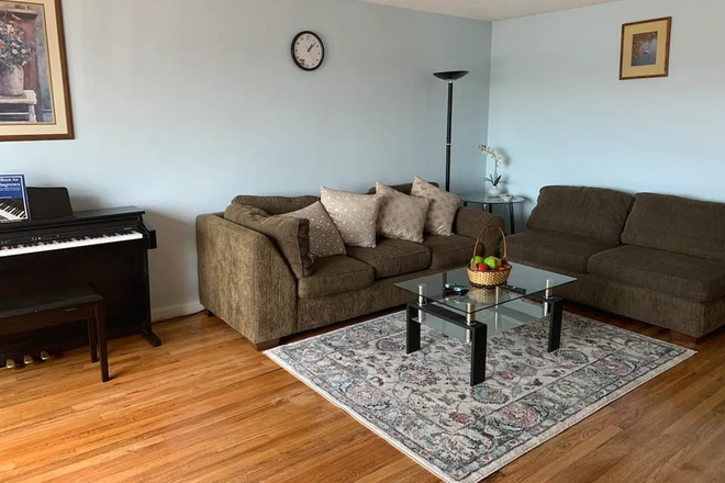 Living room - Furnished room near Anschutz Medical Campus
