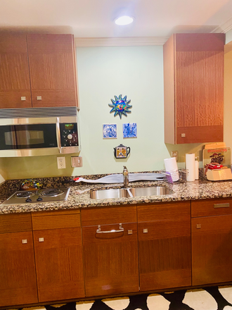 Kitchenette - Furnished Studio in Cabbagetown/Reynoldstown/Grant Park Apartments