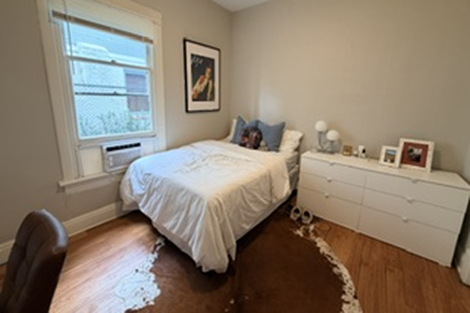 Bed, dresser - PERFECT LOCATION ON HILL: Spring 2027 Sublease $1850 OBO
