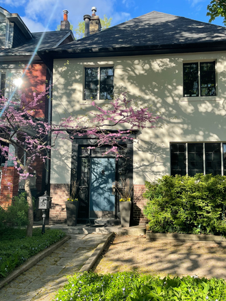 House exterior; detached; quiet - I Bedroom Newly Renovated Basement in Gracious Annex House