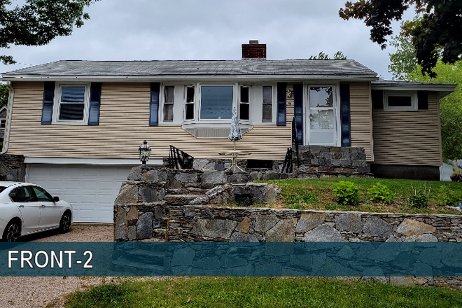 Front-2 - 7 Betty Hill Road Narragansett, RI 02882 House