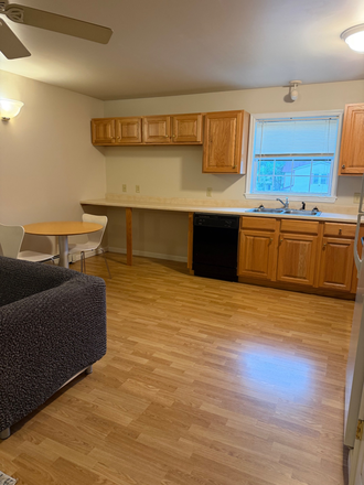 Kitchen - One Bedroom Town House conveniently located close to VLS
