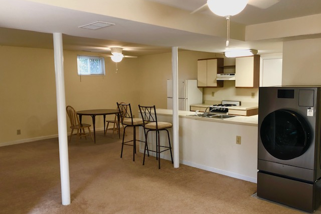 Kitchen /Dining/all-in-one Washer/Dryer - Studio Apartment  in Lake Forest