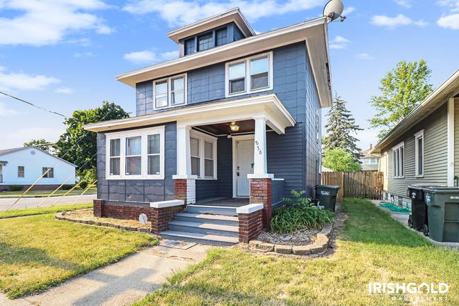 Front - 836 East Sorin Street House