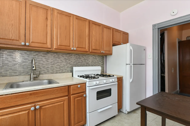 Shared Kitchen - Private Furnished Room with NYC view for Rent – Weehawken, NJ (Near NYC) House