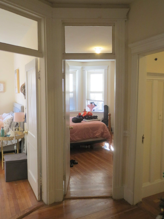 Call/text 602-317-9877 for a showing. - 9-1-26 / JUST REDUCED / 3BR FOR $3800 WITH NO BROKER FEE! / H&HW INCL / LOOK AT PICS!! Apartments