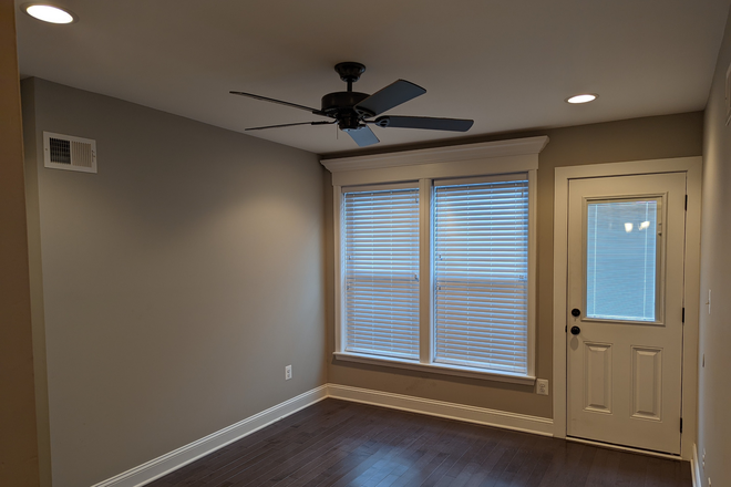 Bedroom 1 (Upstairs) - South Fed Hill Rowhome