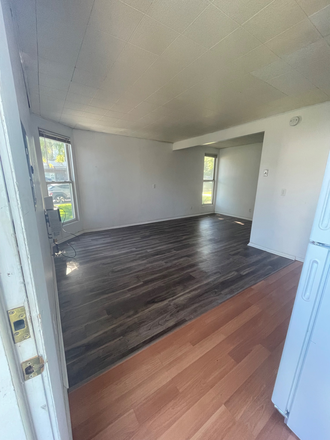 Entrance - College Ave Apartments