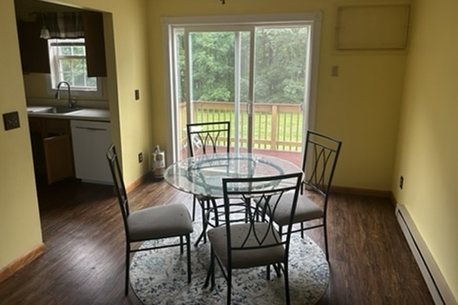 Dining area, for serious inquiries dm for more pictures. - Spacious Condominium Townhouse, Close to Storrs Campus APT 142