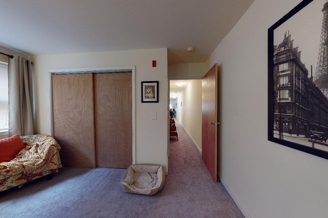 bedroom - Walnut Street Apartment, across the street from Saads