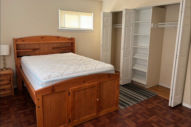 the closet and one angle of the room - Room for rent/Utilities paid by landlord