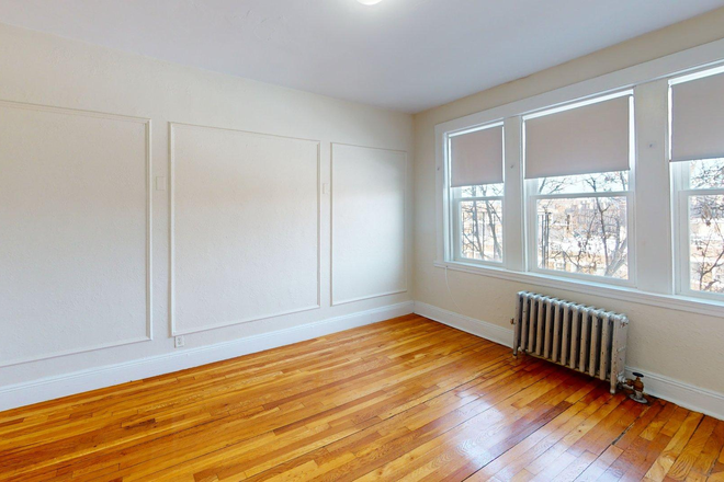 Visit hubrealtyproperties.com - Newly renovated one bedroom split, large kitchen with dishwasher Apartments