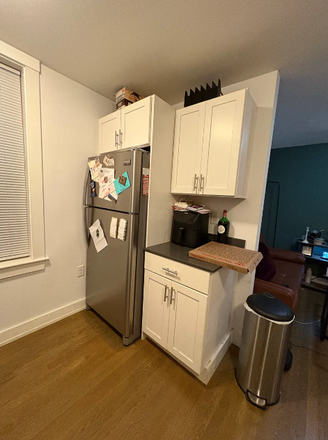 Call NOW for showings! 617-236-8550 - NORTH MARGIN ST - LRG 1BR/1BA *AVAIL NOW* W/ IN UNIT LNDRY, OPEN LAYOUT, DW, MW IN NORTH END! Condo