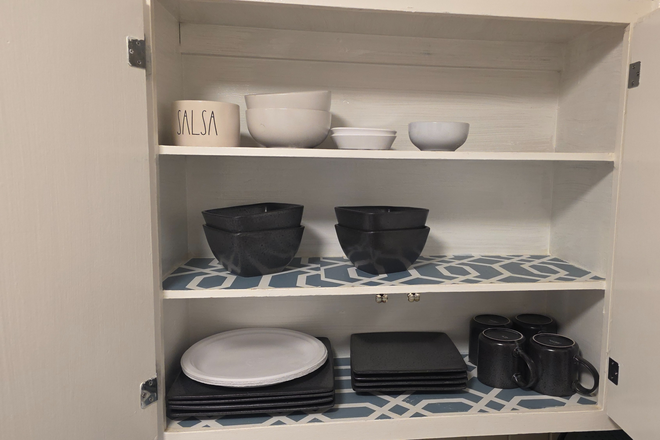 Kitchen - Fully Furnished Brick Rancher Near Downtown House