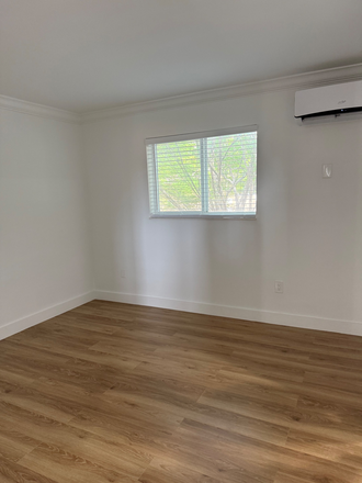 Photo - 1 Bedroom Downtown Coral Gables and 3.7 miles from UM Apartments