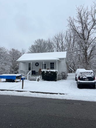Outside, facing the house from the road - House on 428 Lee St (Looking for 2 Fall roommates!)