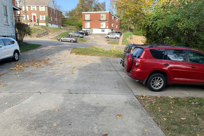 private parking - Gilbert’s house