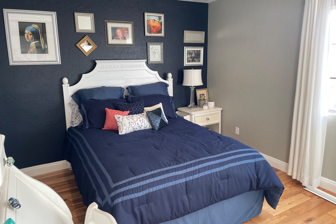 Upstairs bedroom - A pretty place with a great location