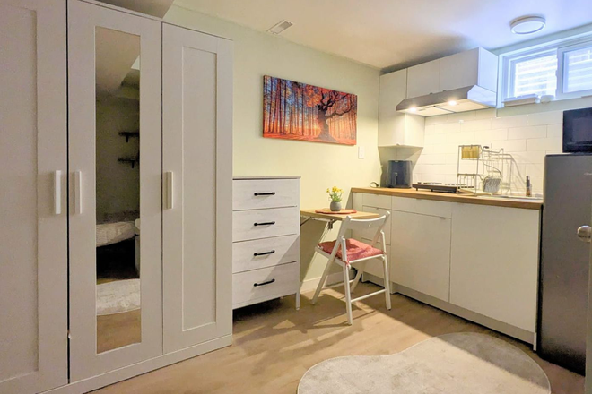Kitchen - ✨ Fully Furnished Private Studio in Mississauga – Ideal for One Student Apartments