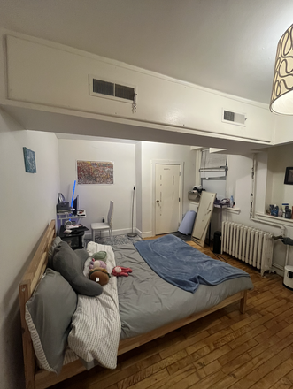 Bedroom - Spacious bedroom for rent in 3bed/1bath Apartments