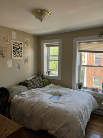 Bedroom - Single room next to campus