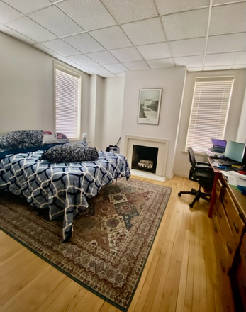 bedroom - Available 7/1 stunning one bedroom, center of town, gleaming hardwood floors