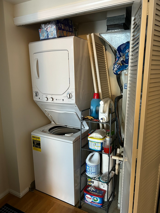In-unit Washer/Dryer - Summer 2 – Amazing 2b2b minutes from campus. Condo