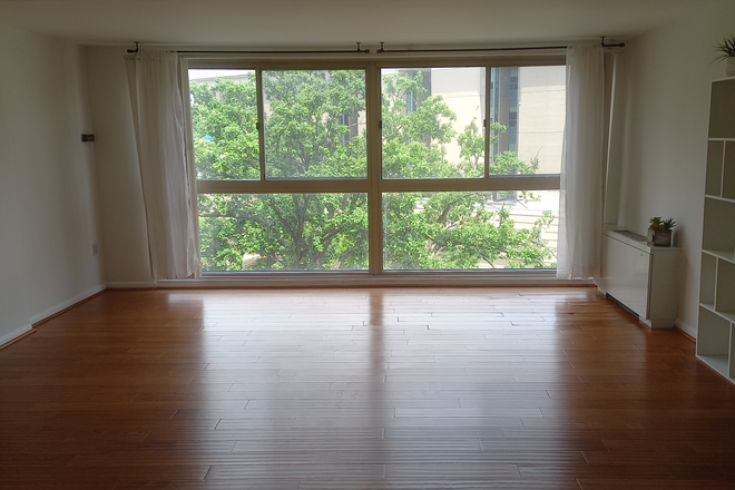 Bright Sunny Apartment w/beautiful view - Short term available Partially Furnished 500sqft Across GW/Foggy Bottom Metro All Utilities Include Apartments