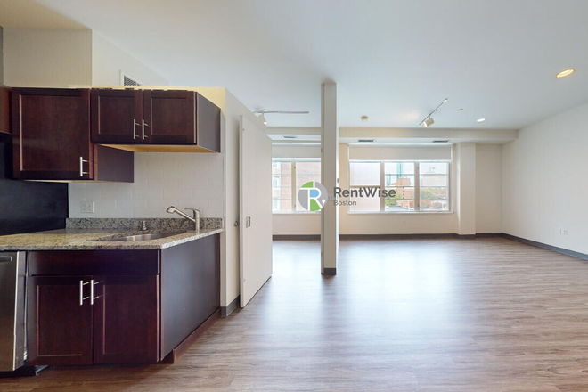 1 - AUG/SEPT 2026 NO FEE | Luxury | H/HW/AC Included | DW | Pet Friendly | NO BROKER FEE Apartments