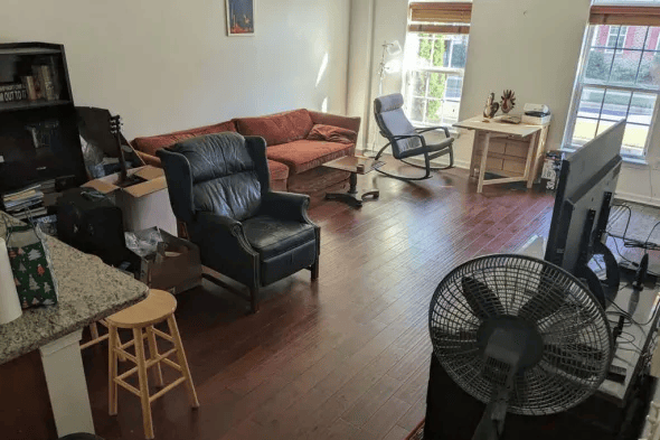 living room - greenbelt Apartments