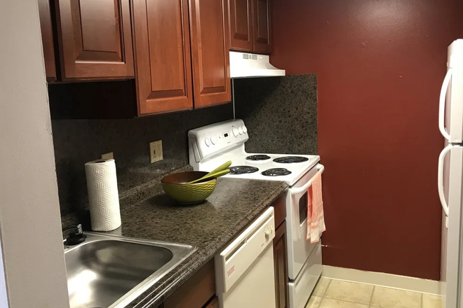 Kitchen - Park Place Apartments