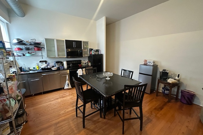 Kitchen/Dining/Living Room - 2 Bedroom/2 Bath Unit, Conveniently Located Across from Alumni Hall! Apartments