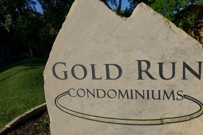 Gold Run Condos - August Preleasing: Spacious 1BED/1BATH units in Gold Run Condos