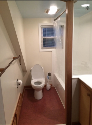 Bathroom - Studio Apt near Lanza's Cafe