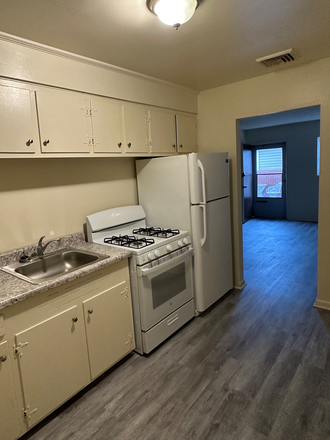 Kitchen - 2 Bed room, Large kitchen and living room Rental