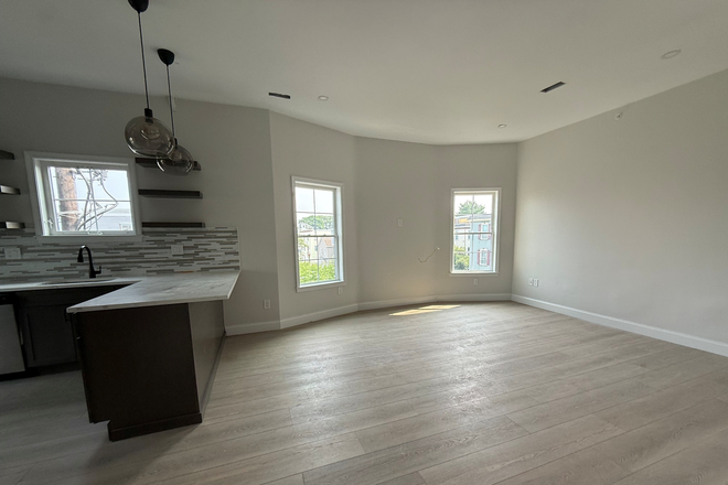 Living room - Andrew Square Apartment
