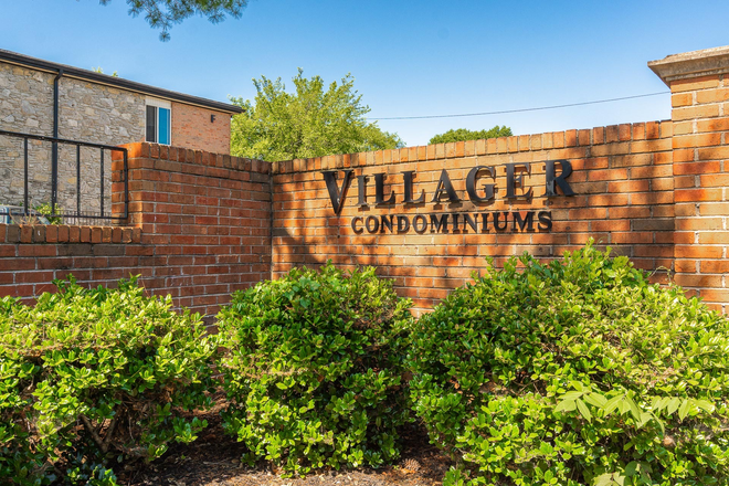 Entrance - Villager Condominiums