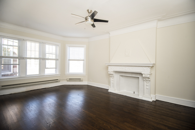 Livingroom - Top Floor One Bedroom - LAUNDRY IN UNIT