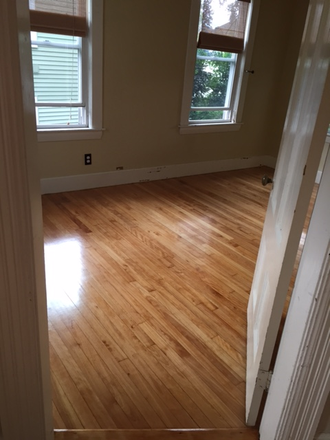 bedroom - 3 Bed Tufts area Apartments