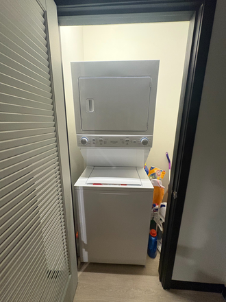 Washer/Dryer - Hub on 3rd Ave Apartments