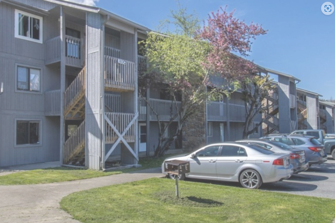 Exterior - College Place 2b/2b with parking and in unit laundry