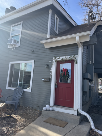 Outside Street View - 1407 19th St (SINGLE LEASE TRANSFER FALL2025-26) 4BR/2BA Townhome