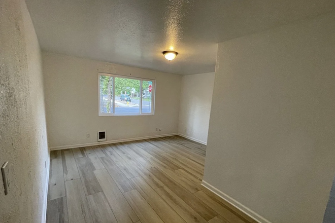 Bedroom - Rental House in Historic University Park neighborhood