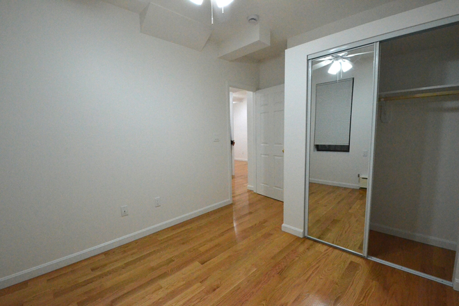 Livingroom - Renovated 2 Bedrooms with large living room in Westland Ave walk to campus Apartments