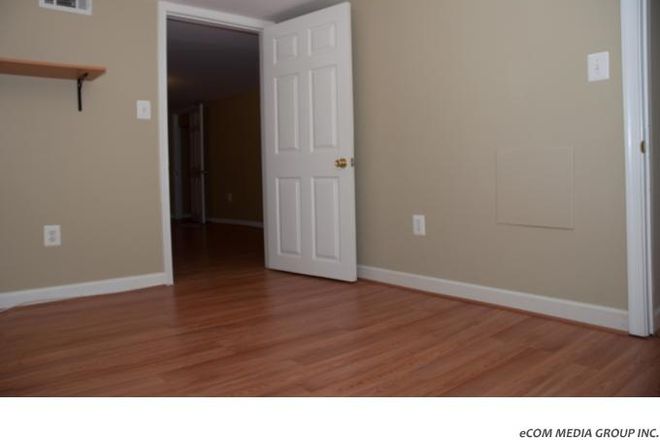 Study room or den - AFFORDABLE HYATTSVILLE UNIT - CLOSE TO COLLEGE PARK House