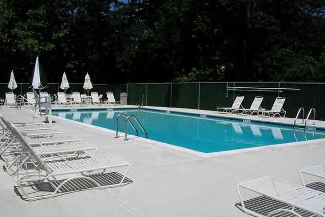 Pool - 1BR/2BR apts-Lawrence Rd-Lawrenceville